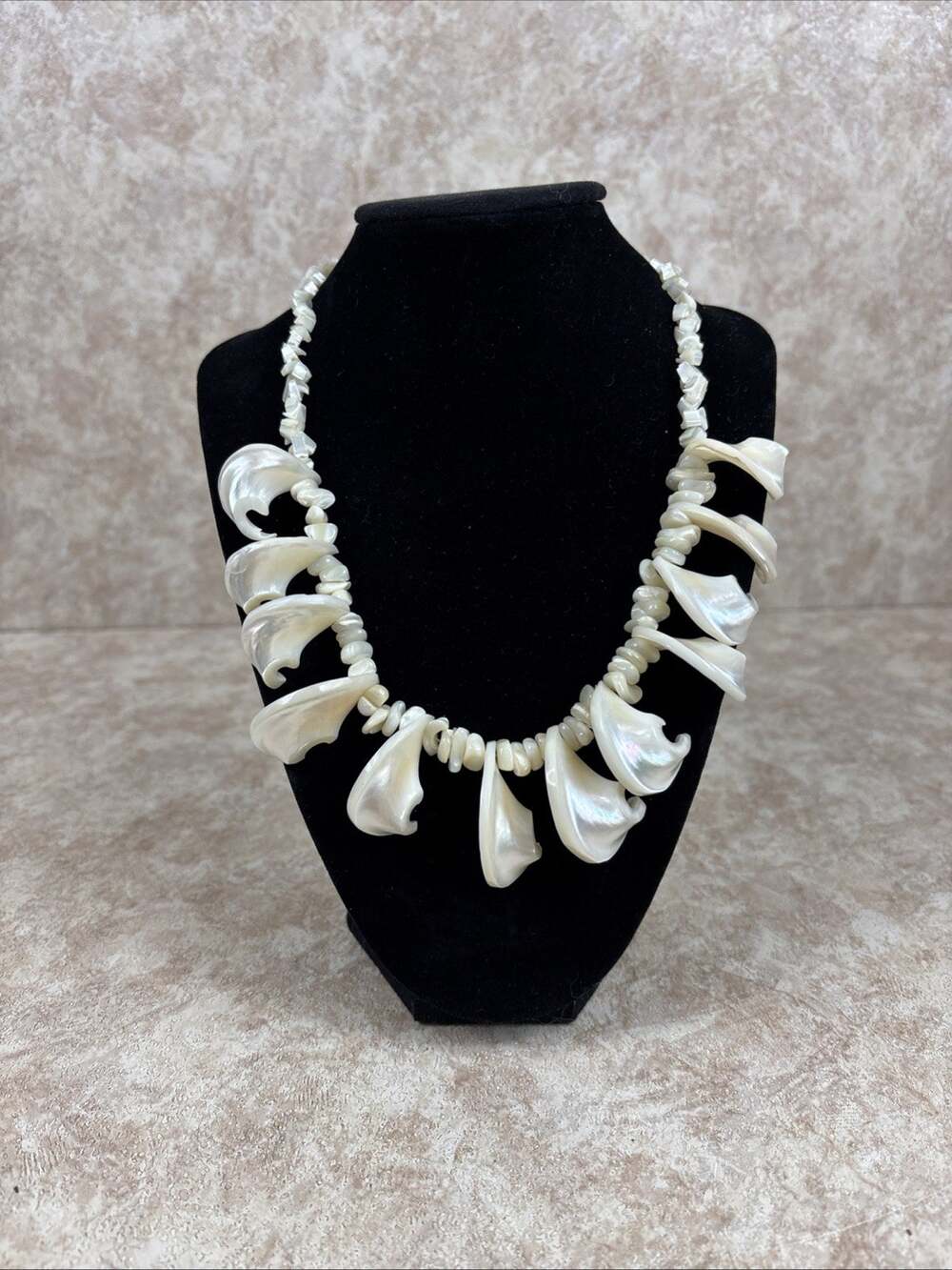 Vintage Mother Of Pearl Shell Necklace JJT